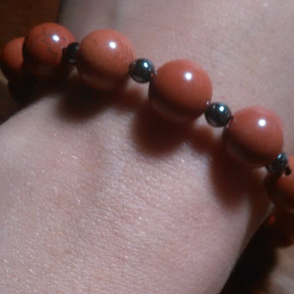 Red Jasper and Hematite Rhodium over Stainless Steel Beaded Bracelet - Picture 7 of 9